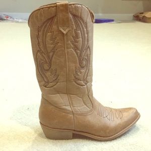 Coconuts Tan Cowboy Boots - Size 6.5